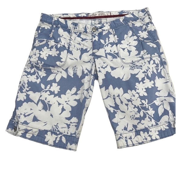 Hollister floral print Bermuda shorts 5 - Picture 1 of 8